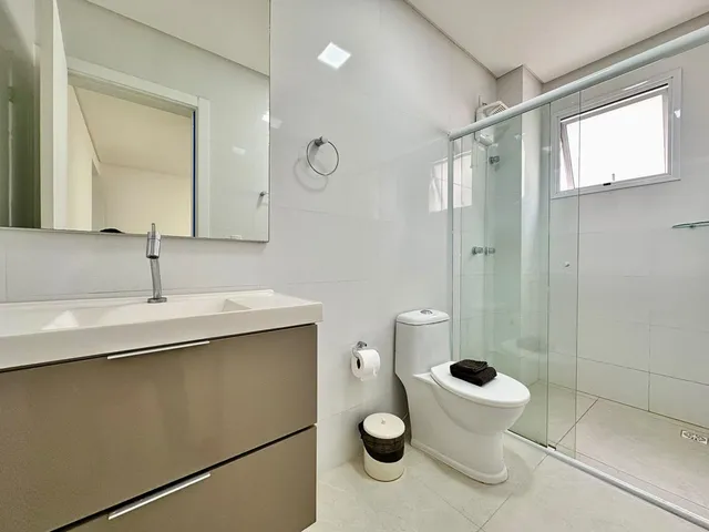 Imagem 16: Apartamento à venda com 3 Dormitórios Sendo 2 suítes 110m² Privativos por R