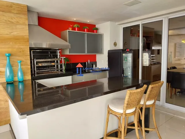 Imagem: O apartamento possui 4 Dormitórios, 3 Suítes, 6
