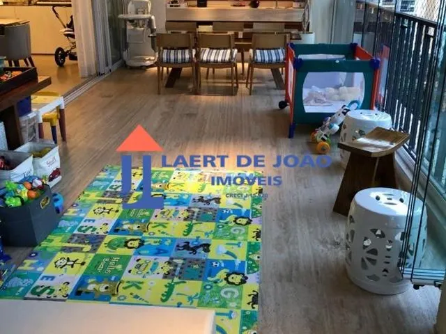Imagem: O apartamento possui 3 Dormitórios, 3 Suítes, 5
