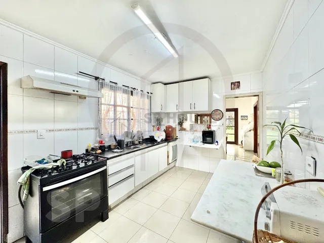 Imagem 3: Casa a Venda no Brooklin, com 4 Quartos, 2 Vagas, 250M² e 400M² de Terreno