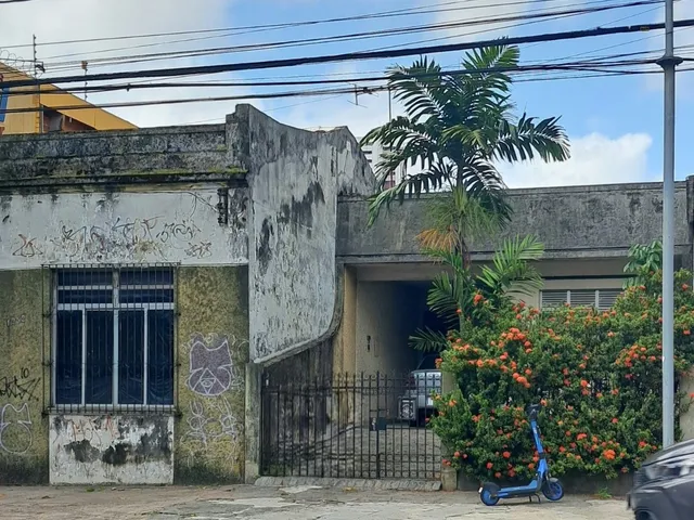 Imagem 2: Casa Térrea na Av. Gentil Bittencourt com 380 M² de Terreno e 4 Quartos