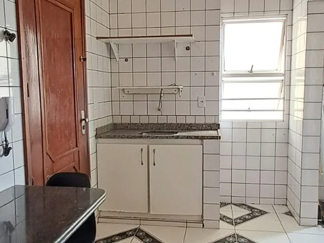 Imagem 11: Apartamento no Edifício João de Lima Paes com 3 Quartos, 2 Suítes, Piscina e 1 Vaga Coberta