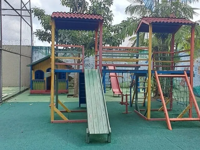 Imagem 8: Casa moderna de 4 suítes no Condomínio Riviera Green com porteira fechada e 200 m²
