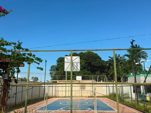 Imagem 2: Apartamento com 2 Quartos, Porteira Fechada e Condomínio com Lazer Completo