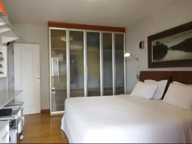 Imagem 2: Apartamento mobiliado porteira fechada com 2 suítes e 2 vagas soltas pronto para morar