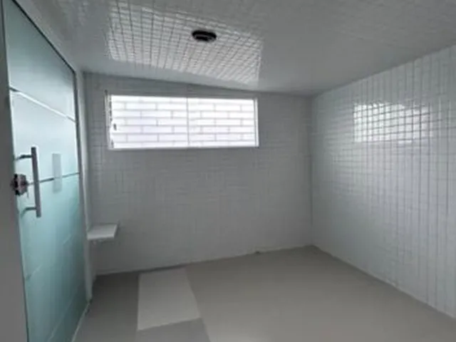 Imagem 2: Prédio Comercial com 3 estúdios independentes