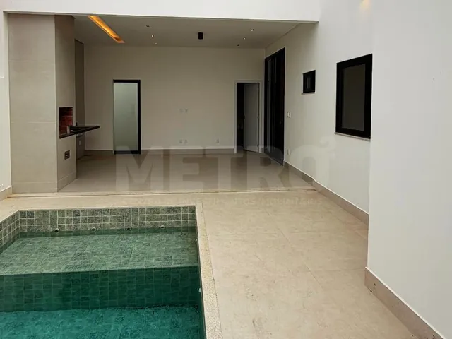 Imagem 1: Casa à venda no Cond. Colinas Bela Vista, 3 suítes com closet, gourmet, piscina