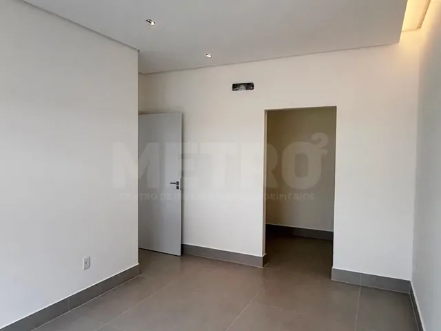 Imagem 7: Casa à venda no Cond. Colinas Bela Vista, 3 suítes com closet, gourmet, piscina