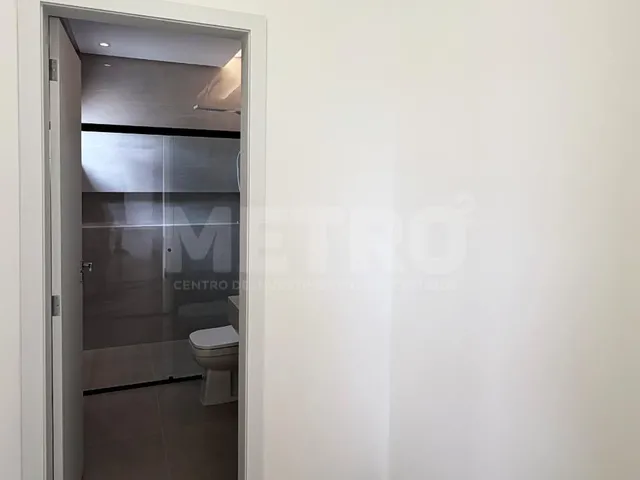 Imagem 3: Casa à venda no Cond. Colinas Bela Vista, 3 suítes com closet, gourmet, piscina