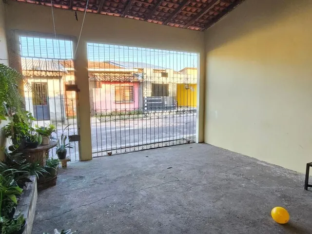 Imagem 12: Invista em um Imóvel Completo com Casa e Ponto Comercial em Ananindeua