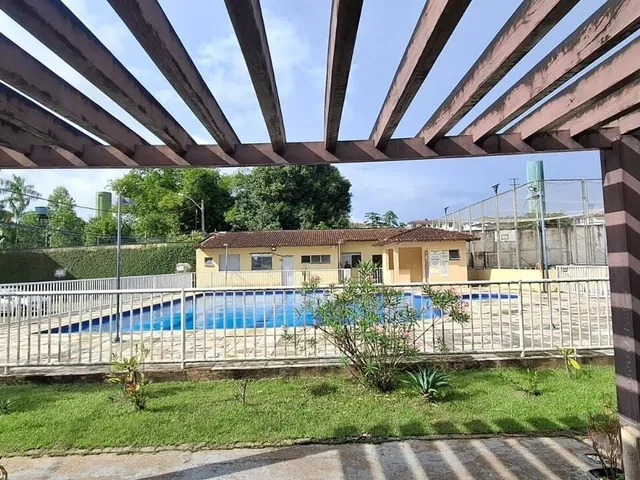 Imagem 1: Apartamento com 3 Quartos à Venda em Ananindeua