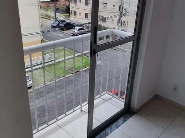 Imagem: Apartamento à Venda em Ananindeua com Piscina