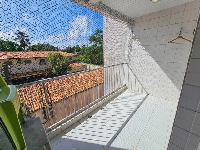 Imagem 5: Apartamento Amplo Semimobiliado com 3 Quartos no Guanabara