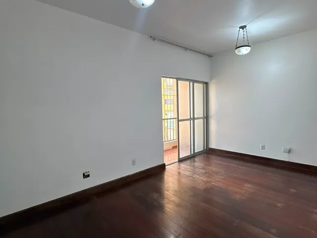 Imagem 2: Apartamento Amplo com 3 Quartos, Sacada e Piscina no Marco – Belém
