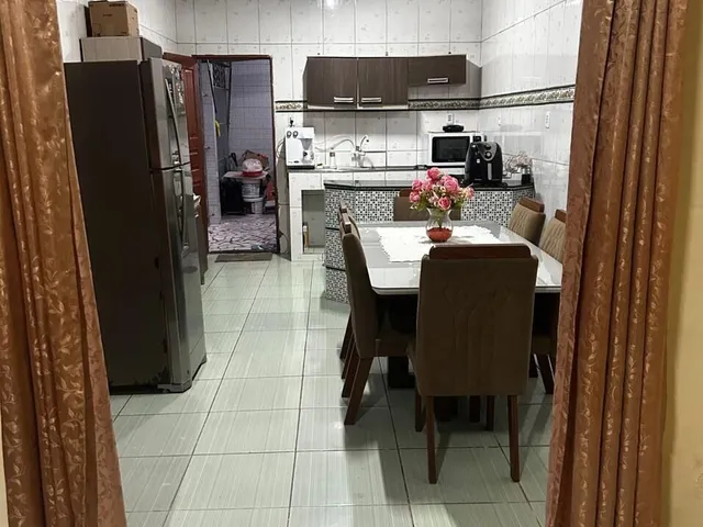 Imagem 4: Casa Financiável à Venda no Guanabara com 4 Quartos, Escritório e 175 m² de Área