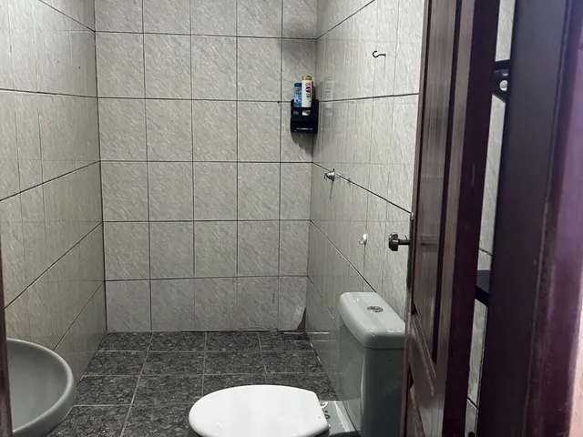 Imagem 14: Casa Financiável à Venda no Guanabara com 4 Quartos, Escritório e 175 m² de Área