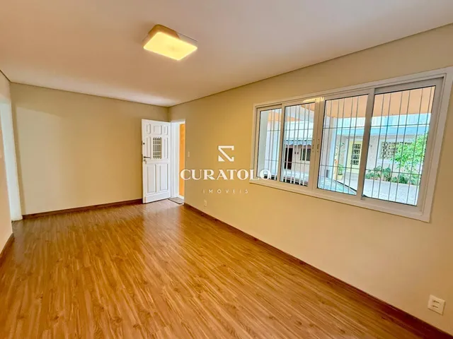 Imagem: Casa/Sobrado À Venda com 126M², 3 Suítes