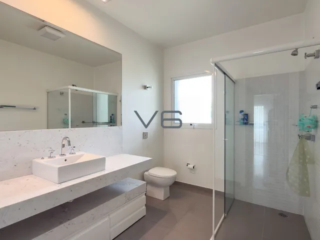 Imagem 7: Casa Alto Padrão com 456,65m² privativos, 3 quartos, 4 vagas de garagem, no Centro