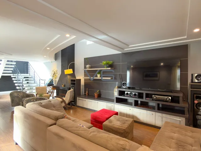 Imagem: Casa Alto Padrão em Condomínio com 303m²