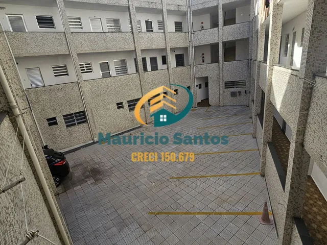 Imagem 2: Apartamento em Mongaguá, bairro Centro, 2 dormitórios, 2 banheiros, 2 vagas