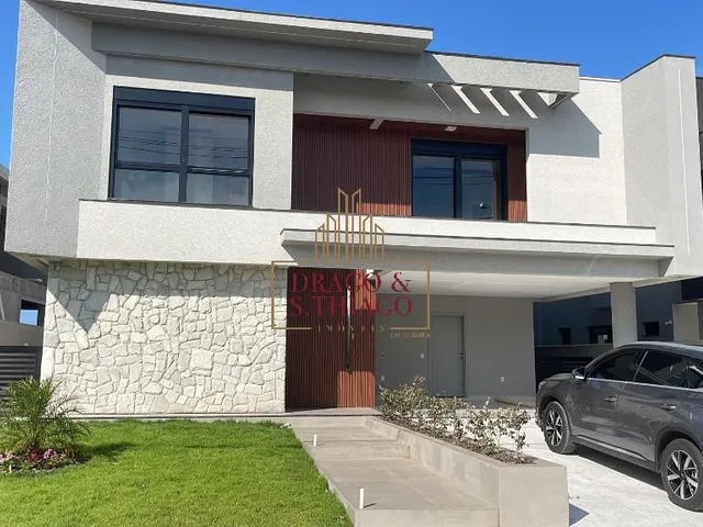 Imagem: CASA RESIDENCIAL em Camboriú - Santa Catarina