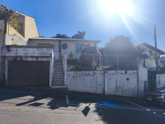 Imagem 1: Casa 4 dormitórios com área construída de 197,72m² em barreiros