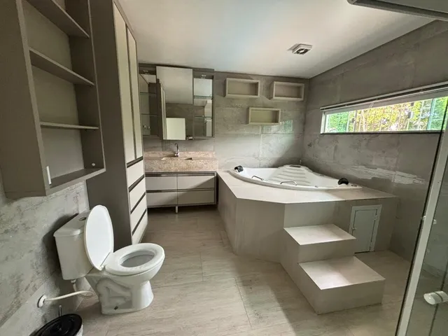 Imagem 3: Casa Alto Padrão nos ingleses do rio vermelho