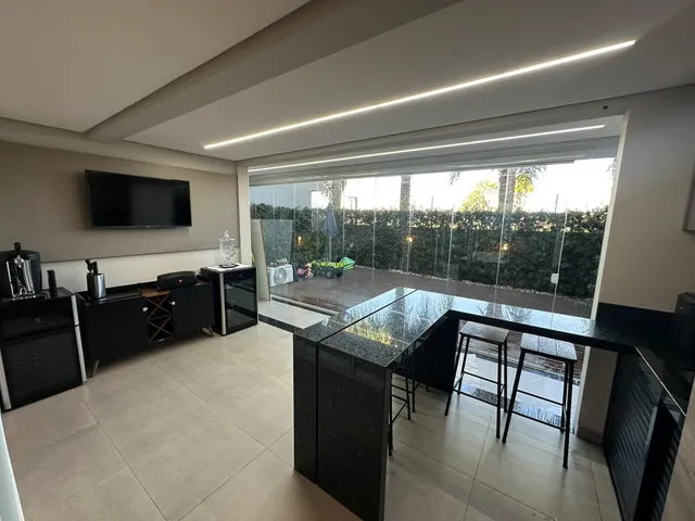 Imagem 6: Casa dos Sonhos em Condomínio Fechado com Total Segurança