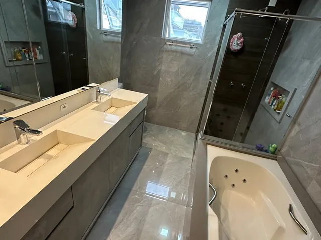 Imagem 14: Casa dos Sonhos em Condomínio Fechado com Total Segurança