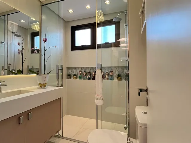 Imagem 6: Apartamento a Venda com 3 Dormitórios Sendo 1 Suite no Kobrasol, São José/Sc