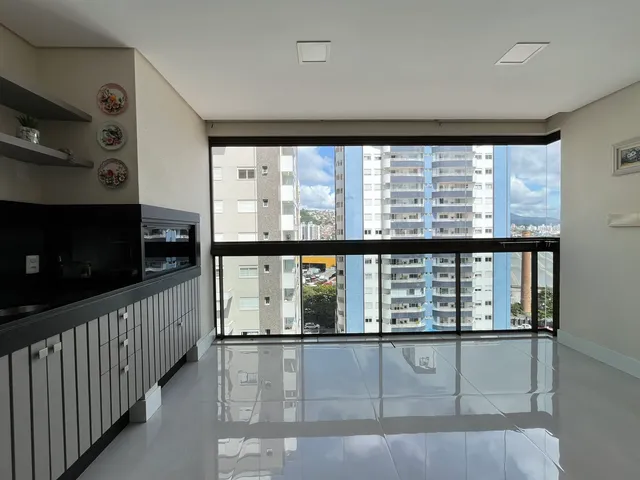Imagem 15: Apartamento a Venda com 3 Dormitórios Sendo 1 Suite no Kobrasol, São José/Sc