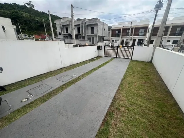 Imagem: Sobrado 2 Dormitórios no Sertão do Imaruim