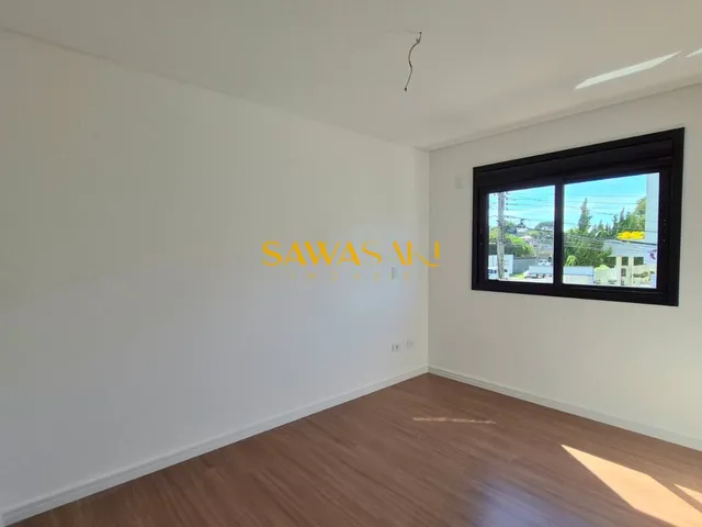 Imagem 8: Sobrado no bairro Água Verde