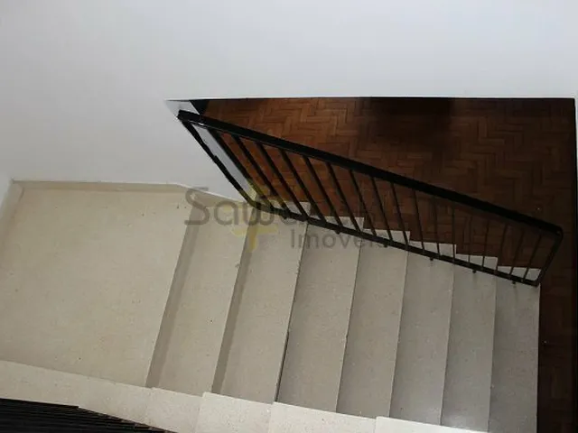 Imagem 2: Casa Padrão para Venda em Guabirotuba Curitiba-Pr