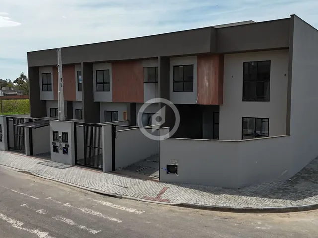 Imagem: Casa Geminada em Bananal do Sul, Guaramirim/SC