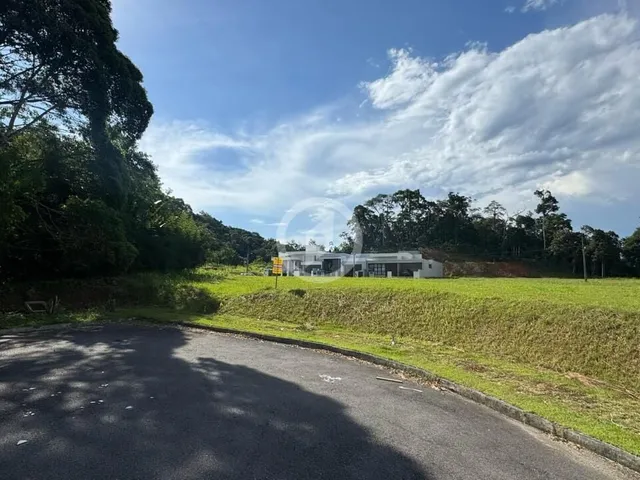 Imagem: Terreno plano à venda no Loteamento Catarina