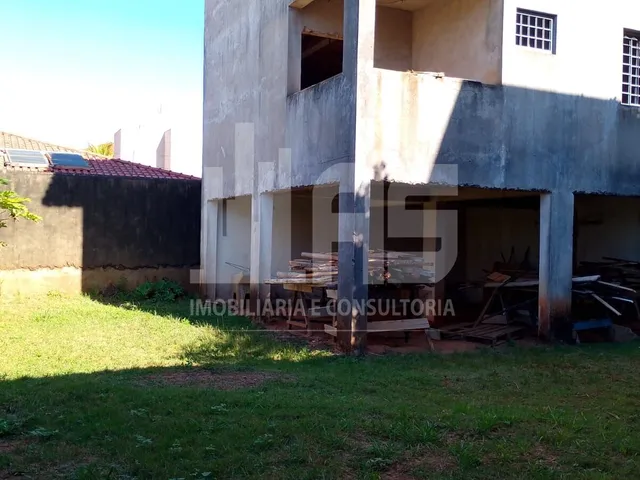 Imagem: Sobrado à venda no bairro Jardim Maria