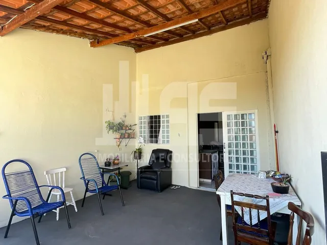 Imagem: Casa à venda no bairro Jardim Monte Castelo