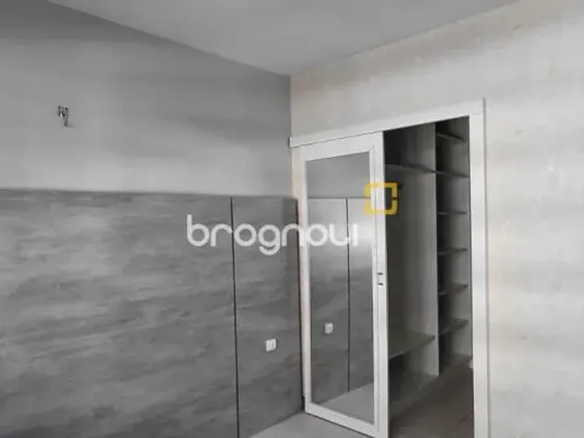 Imagem 3: Apartamento - Itacorubi - Res Achilles Cecatto - 02 Dormitórios sendo 1 suite + 02 Vagas