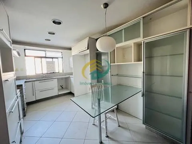 Imagem 12: Uma Vista Maravilhosa !!! Apartamento em Coqueiros - 03 Dormitórios + 02 vagas