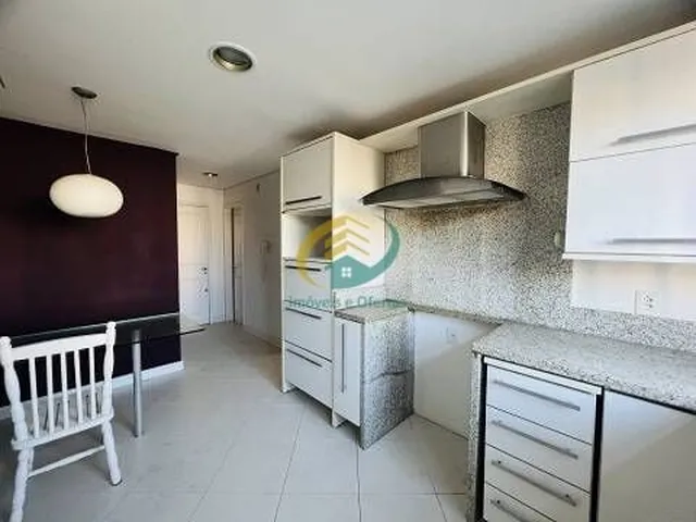 Imagem 10: Uma Vista Maravilhosa !!! Apartamento em Coqueiros - 03 Dormitórios + 02 vagas