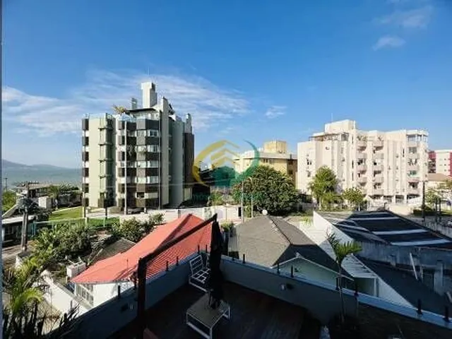 Imagem 11: Uma Vista Maravilhosa !!! Apartamento em Coqueiros - 03 Dormitórios + 02 vagas