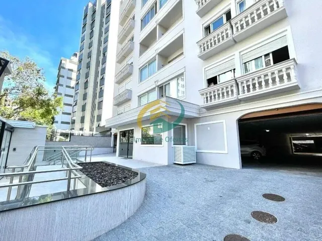 Imagem: Apartamento Na Trompowisk - 03 Dormitórios