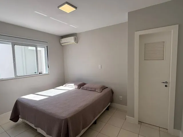 Imagem 14: Casa térrea com piscina e edícula no Itacorubi - (Parque São Jorge), 3 quartos