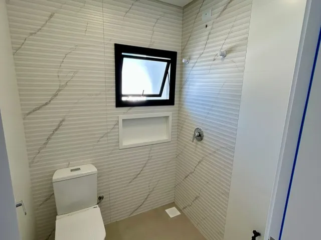 Imagem 3: Fascinante Casa com 03 Suítes - São José/SC (VENDA