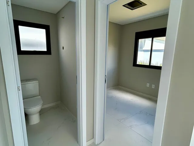 Imagem 2: Fascinante Casa com 03 Suítes - São José/SC (VENDA
