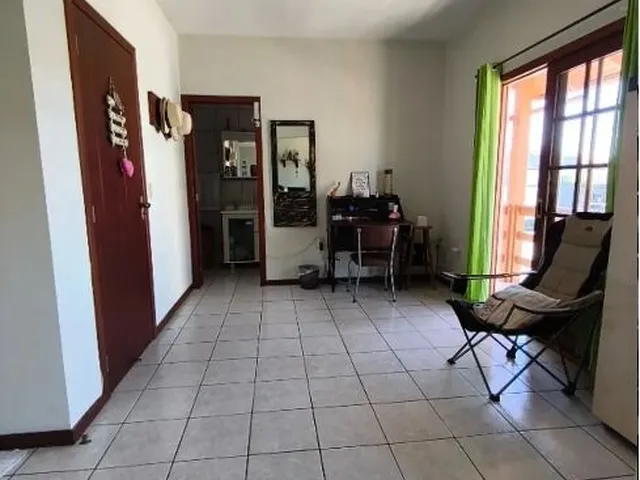 Imagem 10: Excelente Casa Duplex com Edícula em Forquilhinha, São José/SC: ACEITA FINANCIAMENTO!