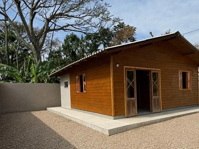 Imagem 1: Casa Mista com Quintal - Guarda do Cubatão em Palhoça/SC