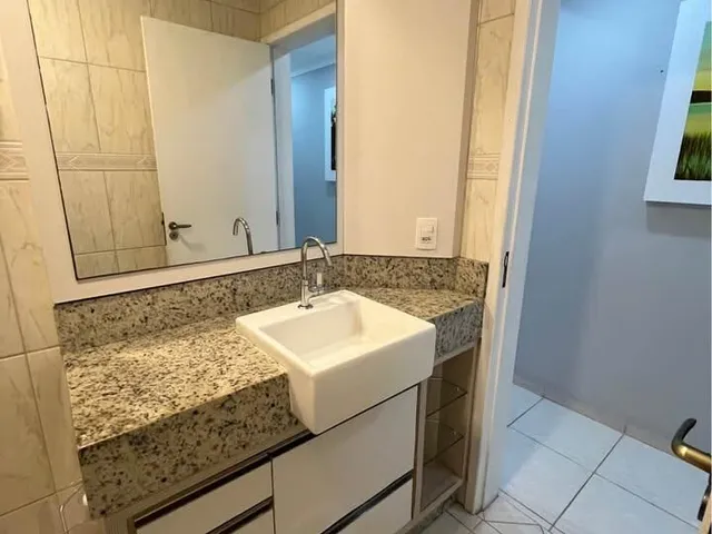 Imagem 4: Excelente Apartamento com Móveis Planejados na Barra do Aririú em Palhoça/Sc!