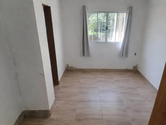 Imagem 3: Linda Casa com Terreno "Gigante" na Guarda do Cubatão em Palhoça/SC: NÃO ACEITA TROCA!